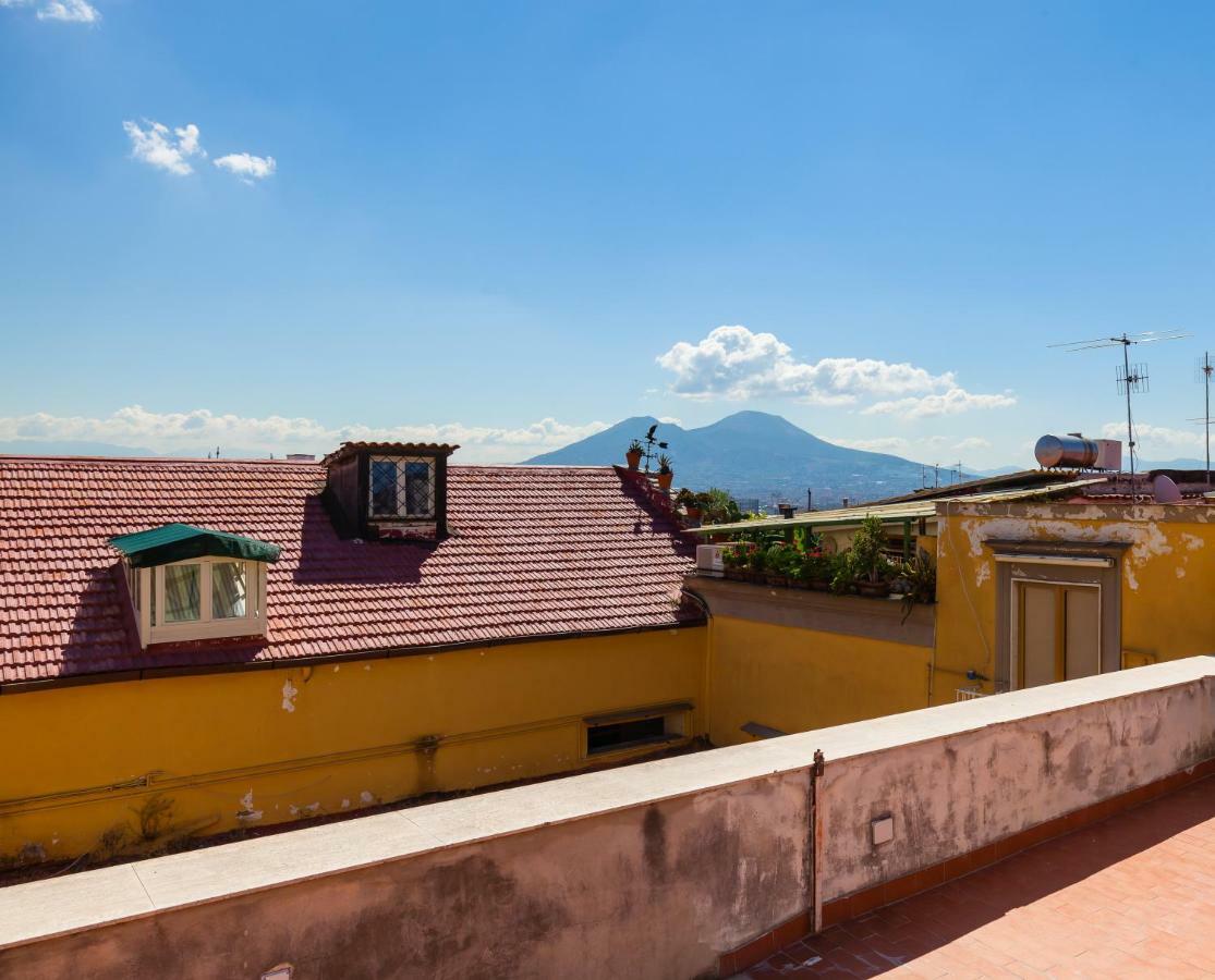 Casa Vacanze Sapienza 29 Napoli Esterno foto